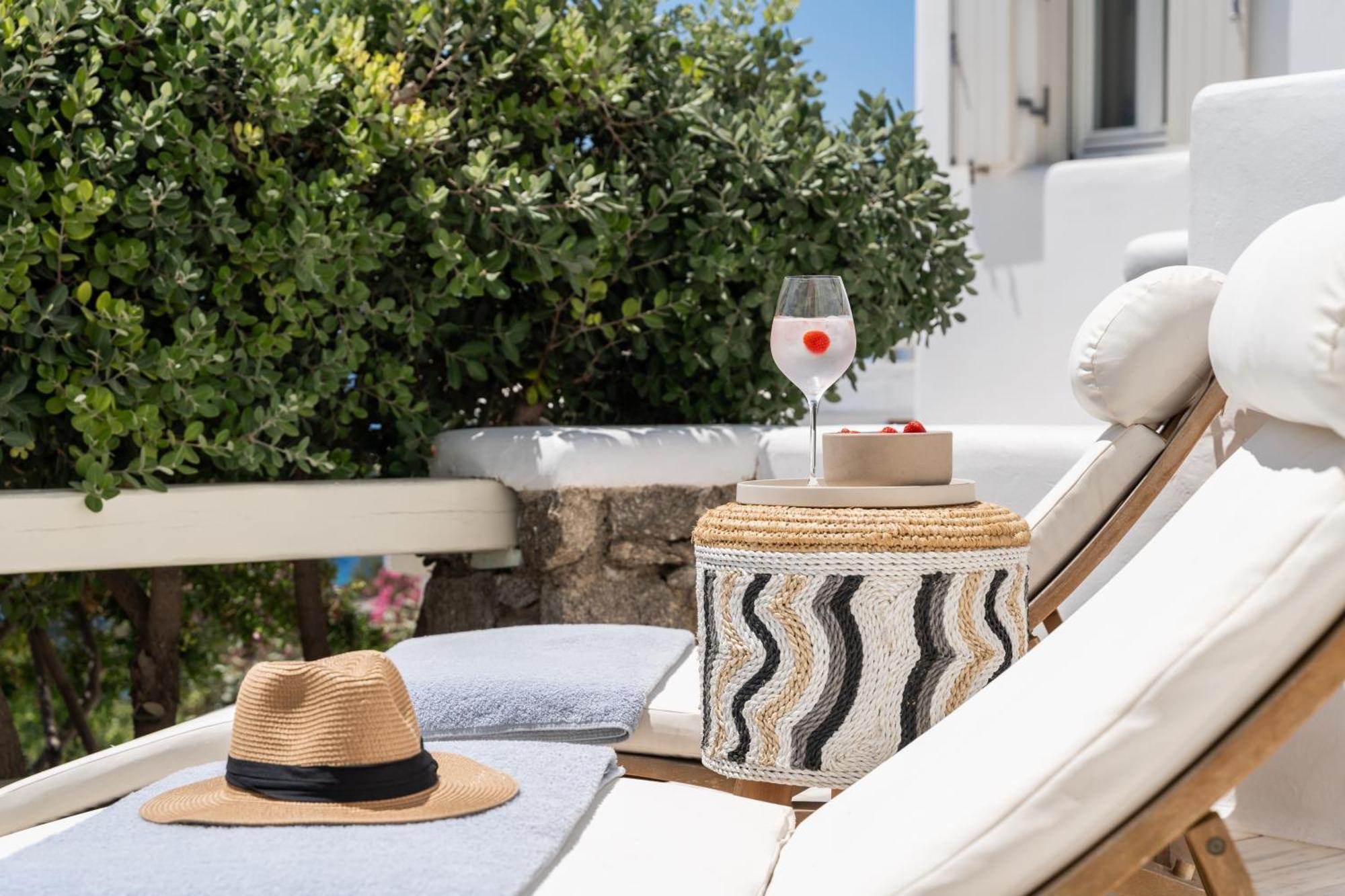 Namaste Boutique Apartments Mykonos Tourlos Eksteriør billede